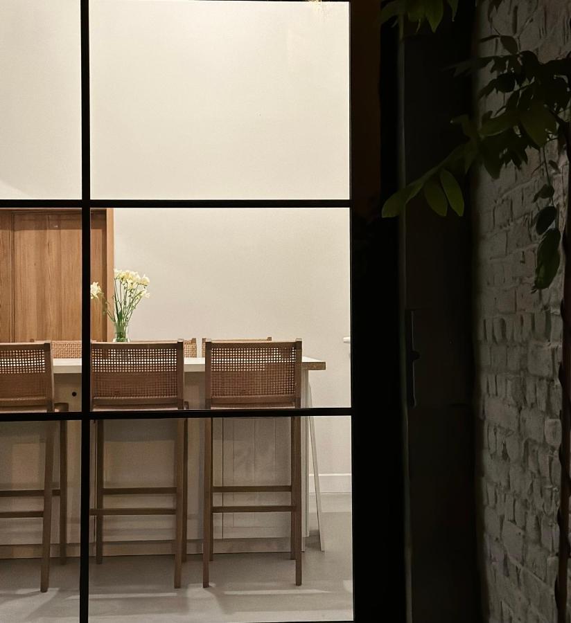 Maison Comtale Рошфор Экстерьер фото